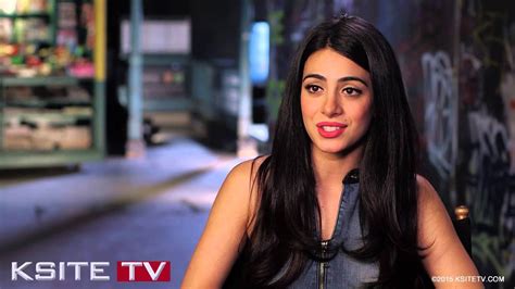 Shadowhunters on Set: Emeraude Toubia (Isabelle Lightwood).